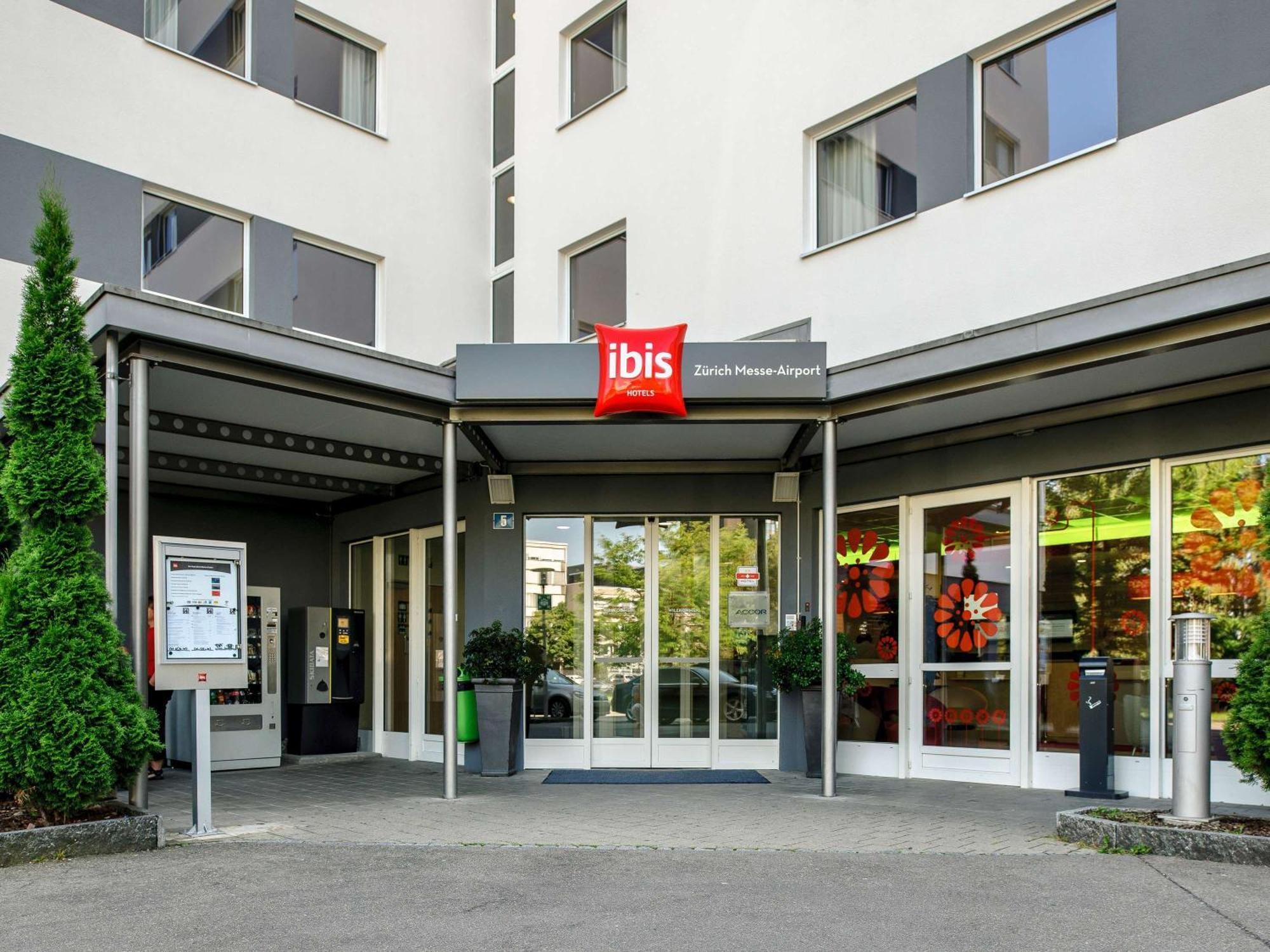Hotell Ibis Messe Airport 3*