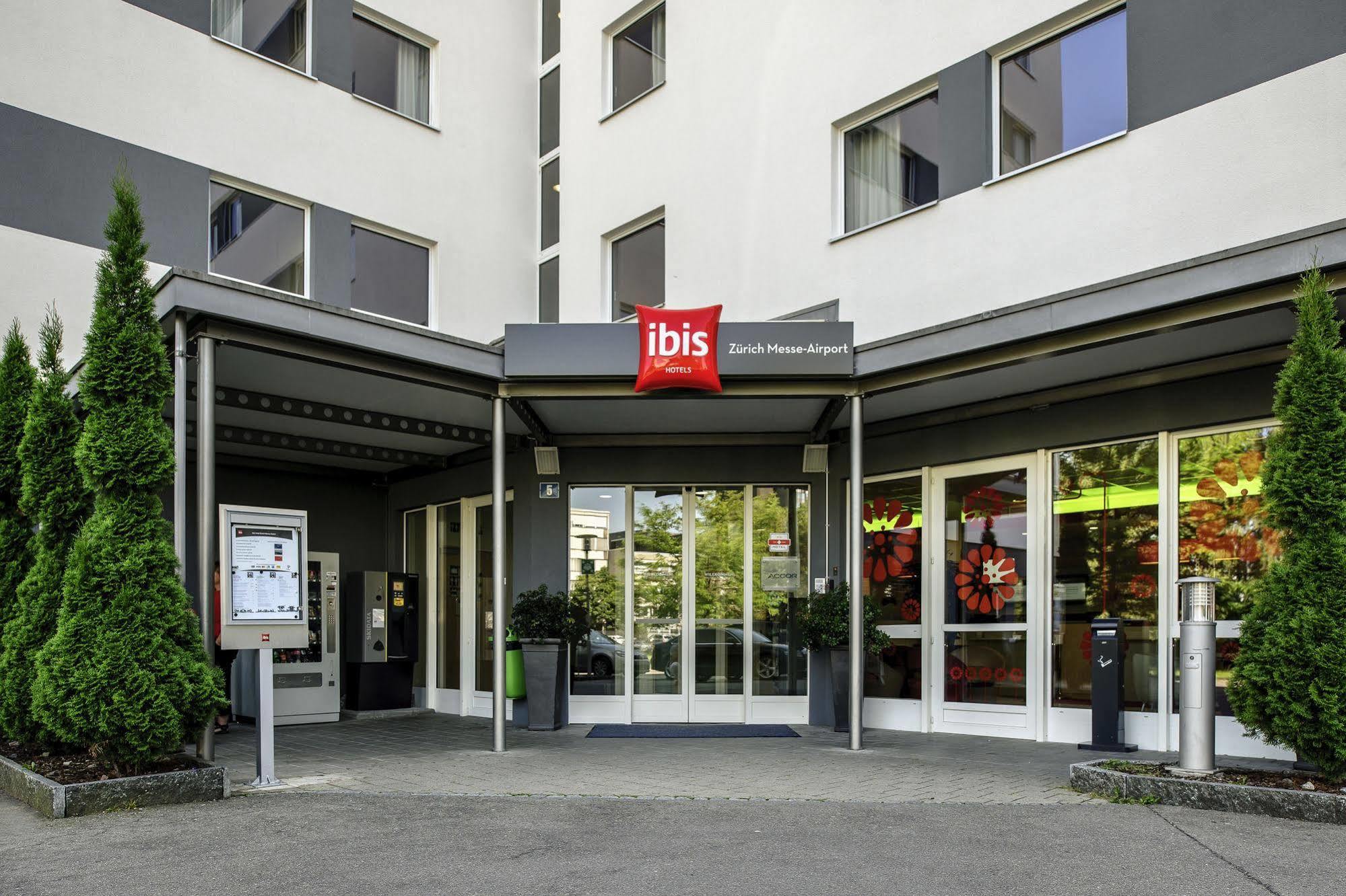 Ibis Messe Airport Hotell 3*